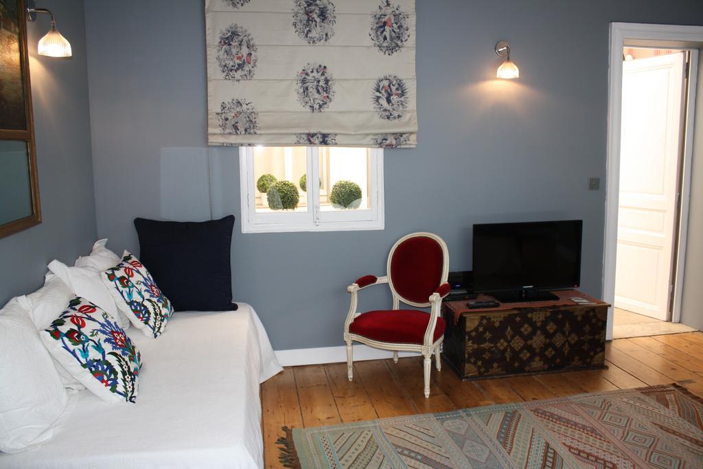 22 Bordeaux Apartment Bilik gambar